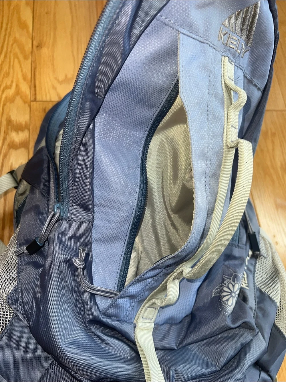 Kelty Women's Redtail W Two-Tone periwinkle& Light grey Backpack